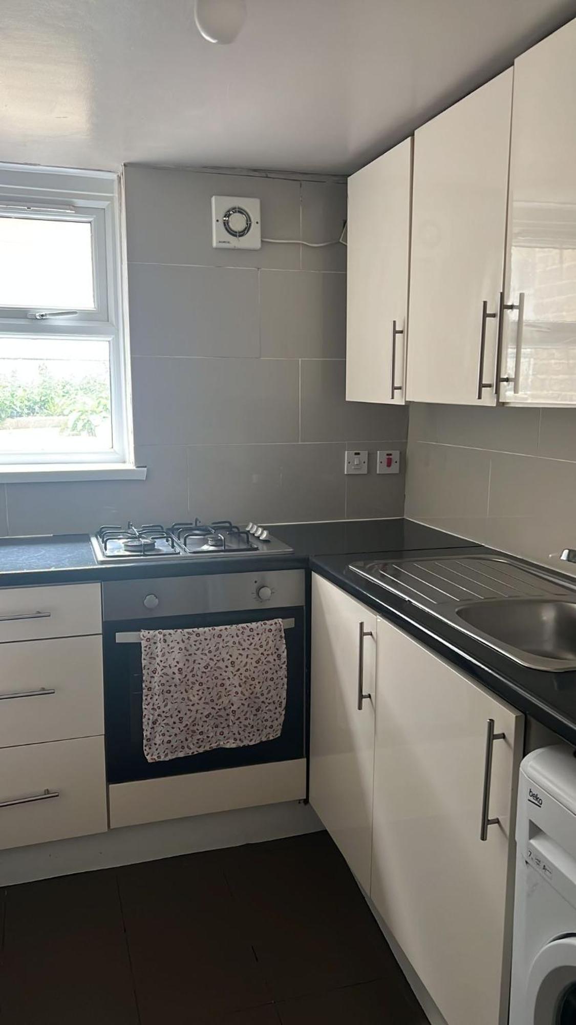 Stockwell Apartment- Ground Floor ลอนดอน ภายนอก รูปภาพ